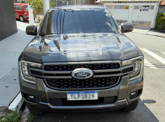 FORD RANGER 2.0 TURBO DIESEL CD XLS 4X4 AUTOMÁTICO FORD RANGER 2.0 TURBO DIESEL CD XLS 4X4 AUTOMÁTICO